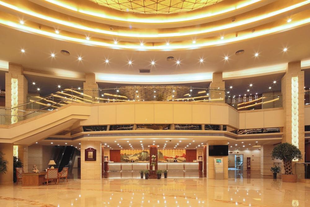 Jin Jiang Pine City Hotel Shanghai Bagian luar foto
