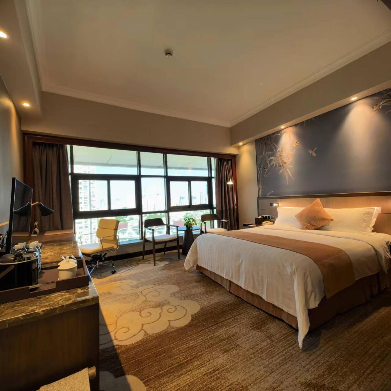Jin Jiang Pine City Hotel Shanghai Bagian luar foto