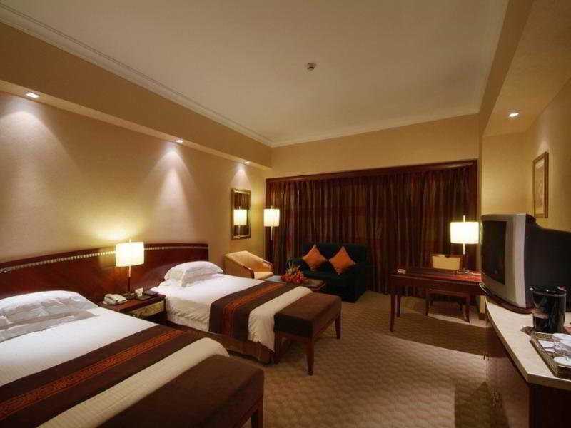 Jin Jiang Pine City Hotel Shanghai Bagian luar foto