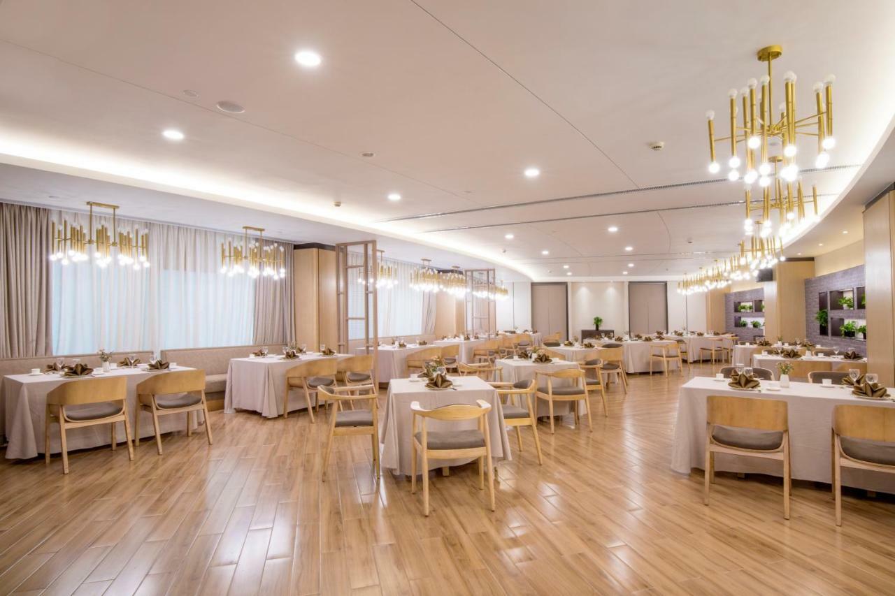 Jin Jiang Pine City Hotel Shanghai Bagian luar foto